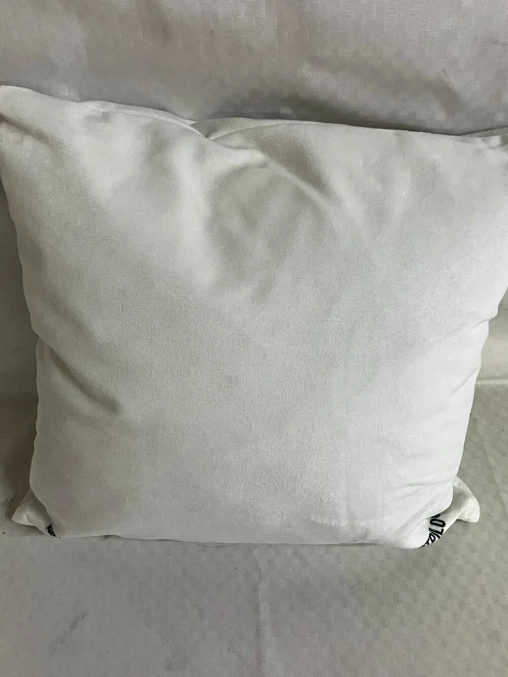 Hines of Oxford Snowy Owl Pillow 14x14 White Alpine Chalet Decorative Cushion